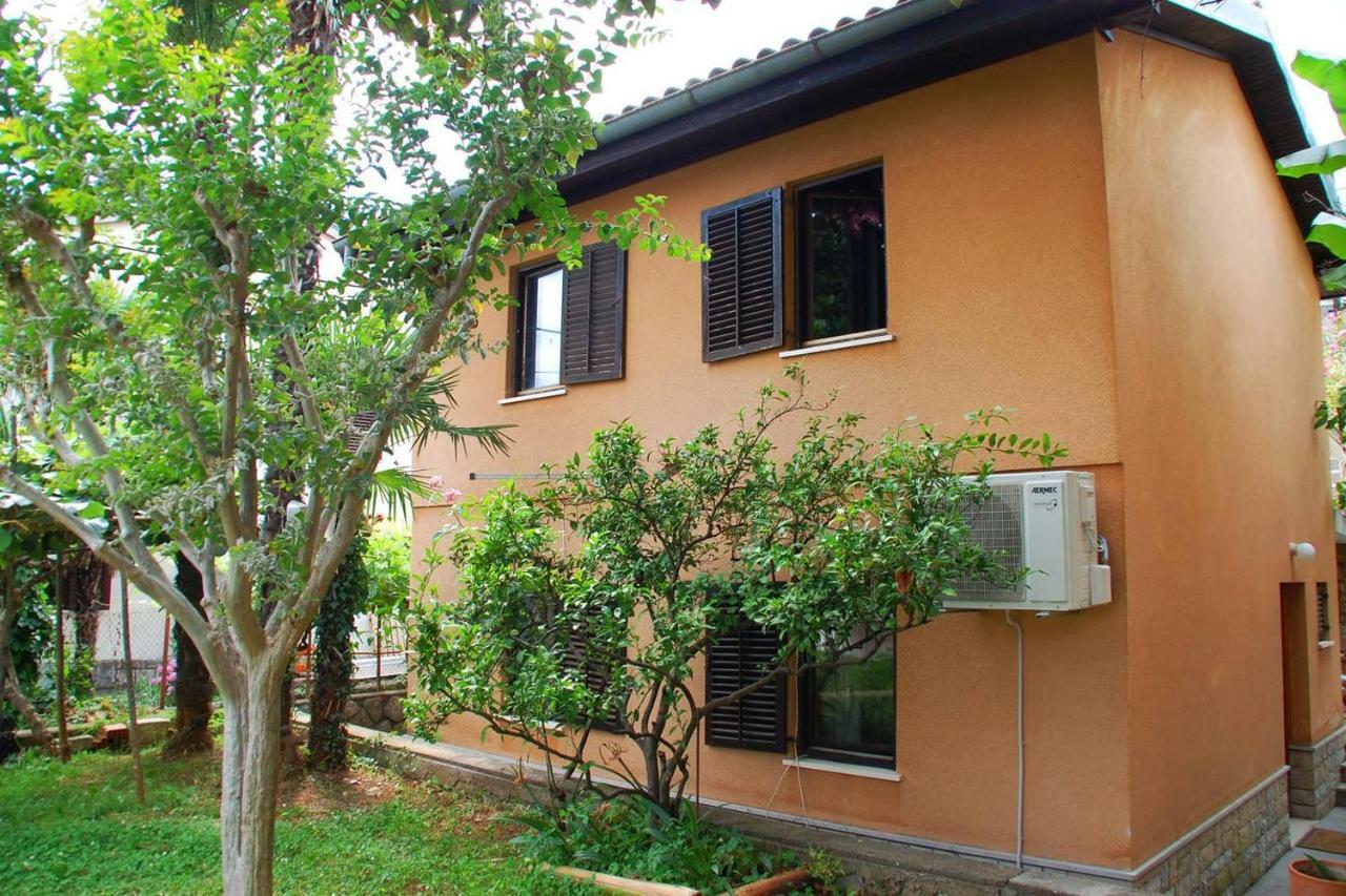 Studio Apartman Ziganto Ičići Exterior foto