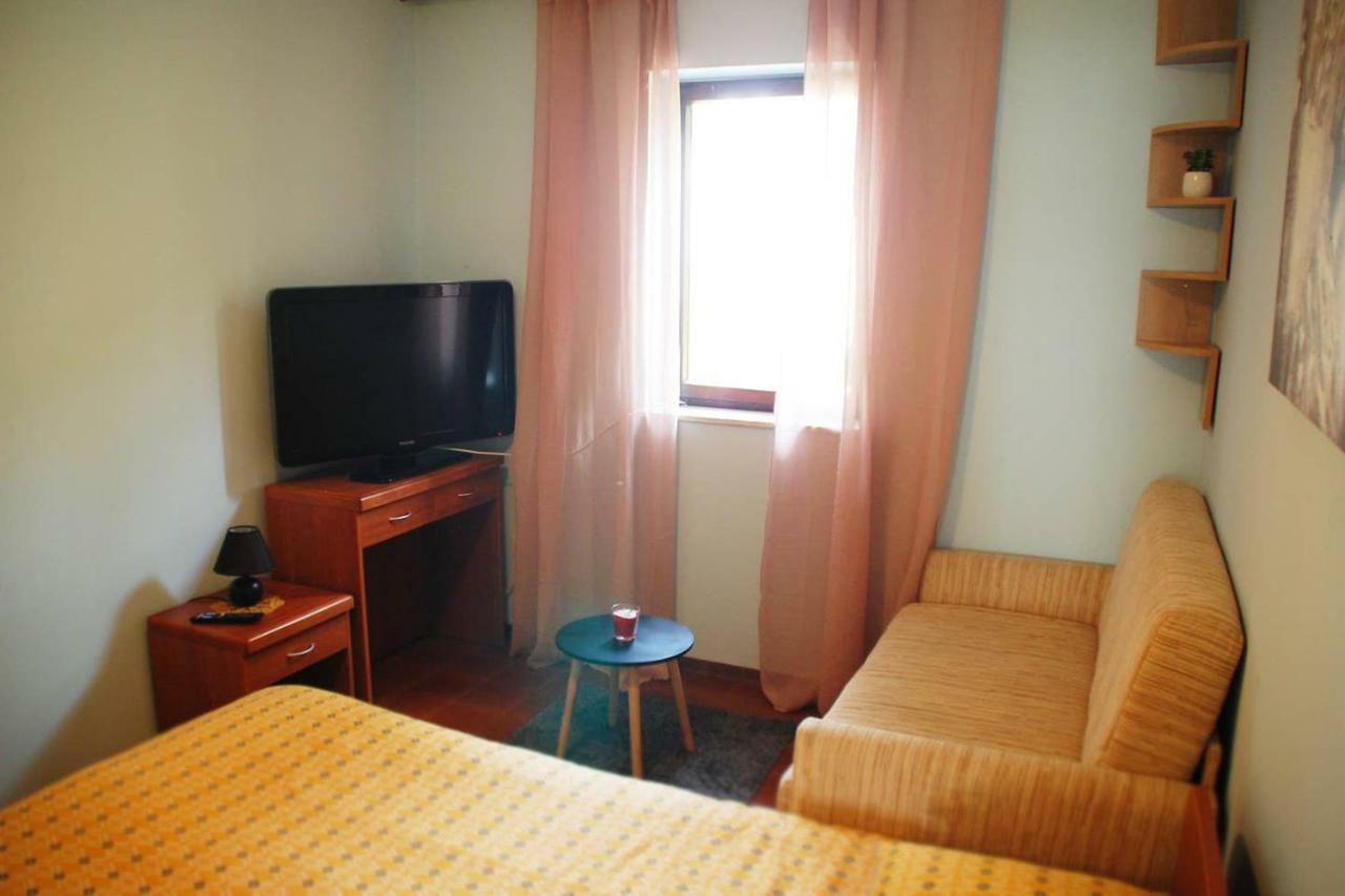 Studio Apartman Ziganto Ičići Exterior foto